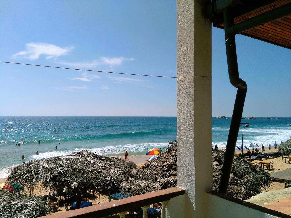Sunnys Beach Guest House Hikkaduwa Exterior foto