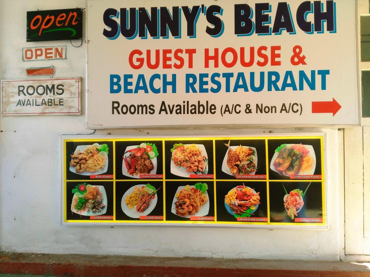 Sunnys Beach Guest House Hikkaduwa Exterior foto
